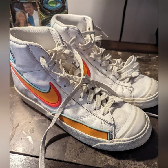 Vintage Nike shoes - Picture 2 of 8